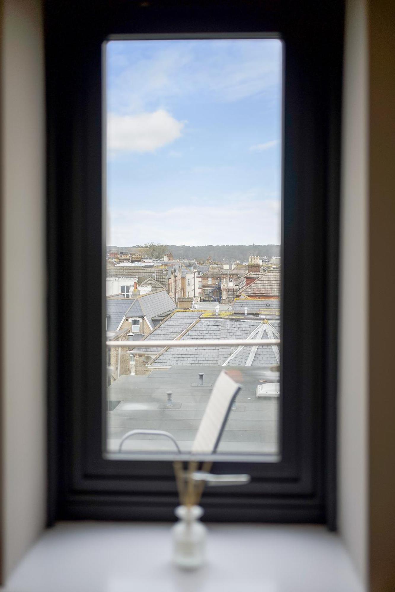 Apartament Westcliff Penthouse With Sea Views And Balcony Bournemouth Zewnętrze zdjęcie